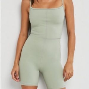 aritzia divinity romper NEVER WORN BEFORE